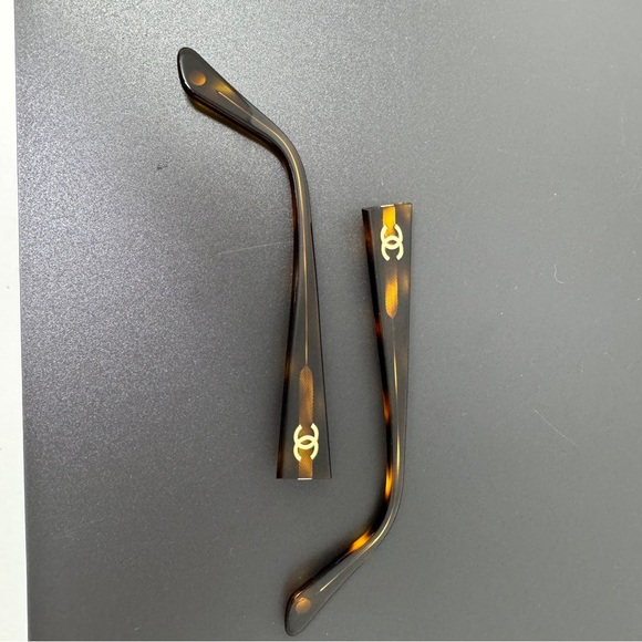 Vintage Chanel Sunglasses Replacement Temples  And Screws 5011 502/93 Tortoise - Picture 12 of 13